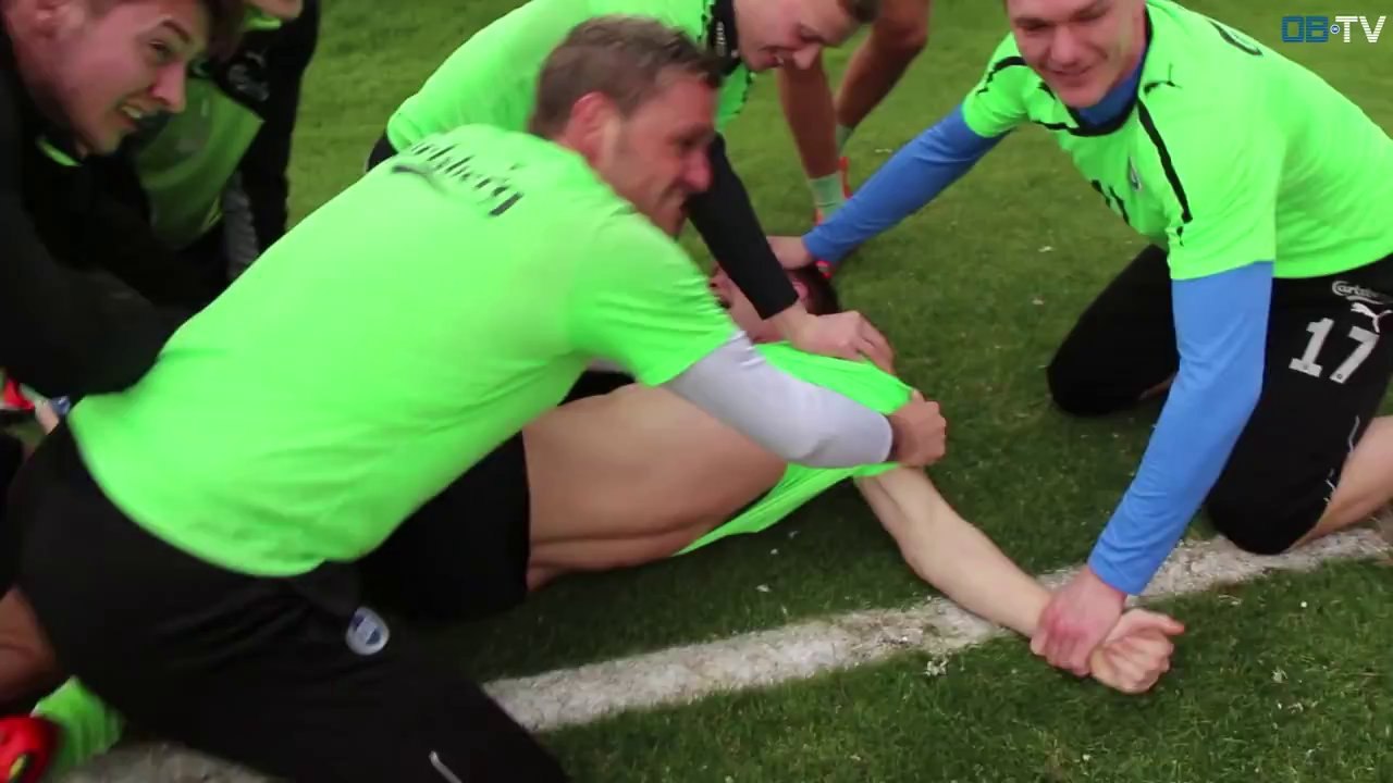 Un footballeur soupoudré de 4kg de cannelle !