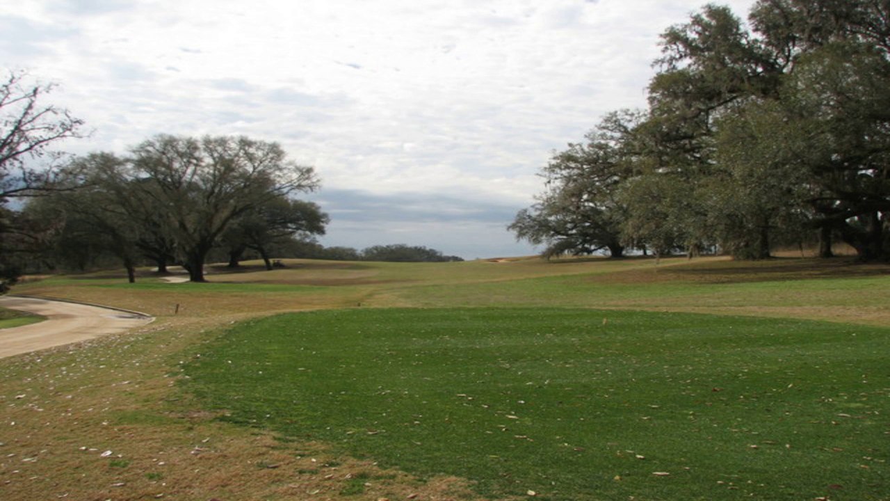 Southwood golf club Fleet Hampshire