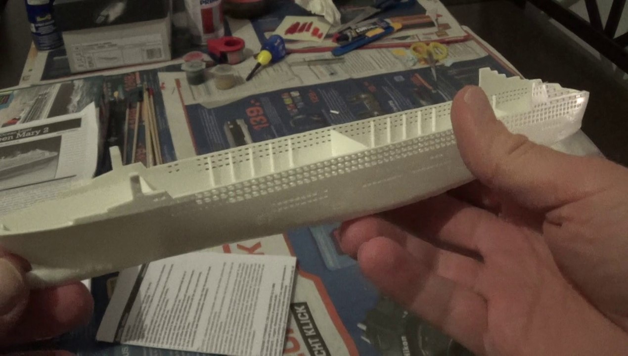 Modellbau: Queen Mary 2 Teil 3