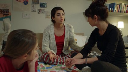 Eti Popkek “Ben Küçükken Sarışınmışım”