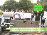 Estudiantes y vecinos de El Cafetal protestan pacíficamente en contra de la inseguridad