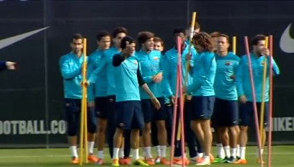 Xavi fuera de la convocatoria; Neymar principal novedad