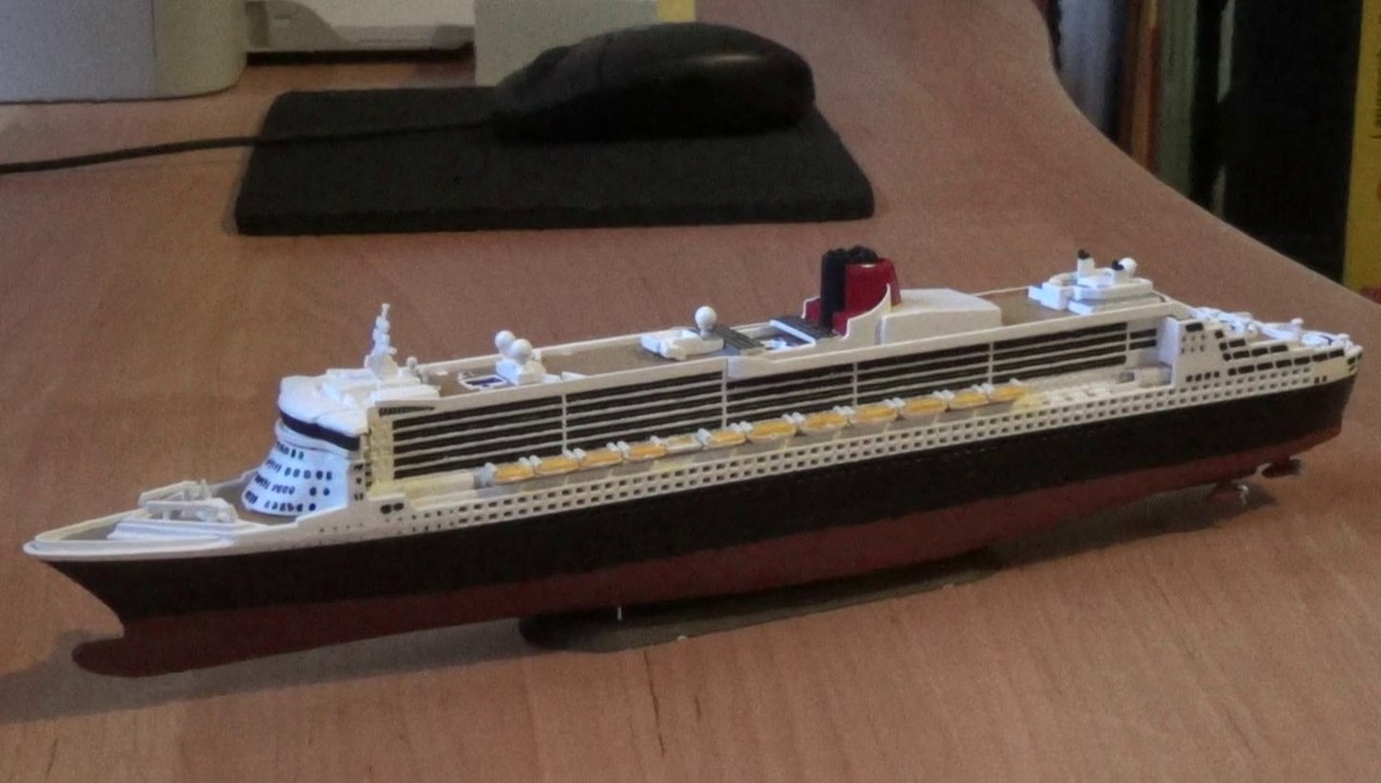 Modellbau: Queen Mary 2 Teil 22