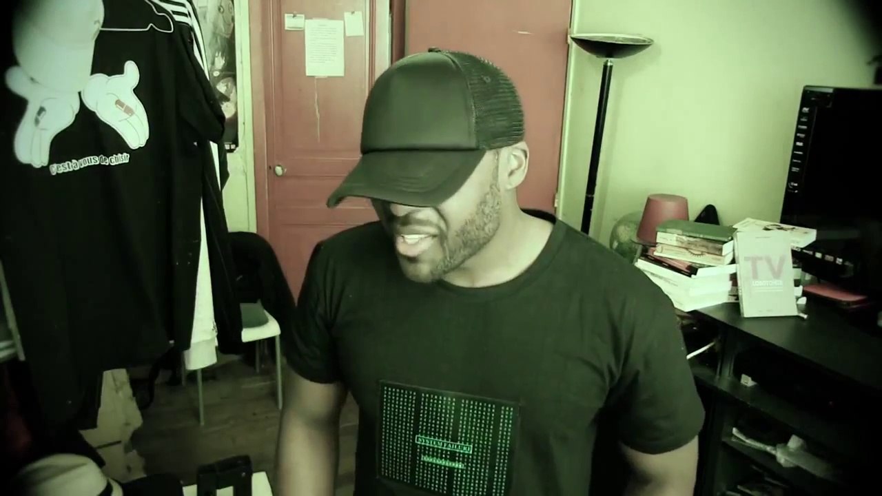 Restez débranchés - Épisode 4 - Les Médias