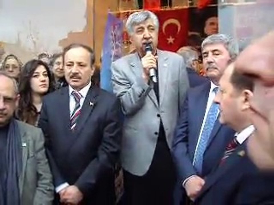 MOV02275