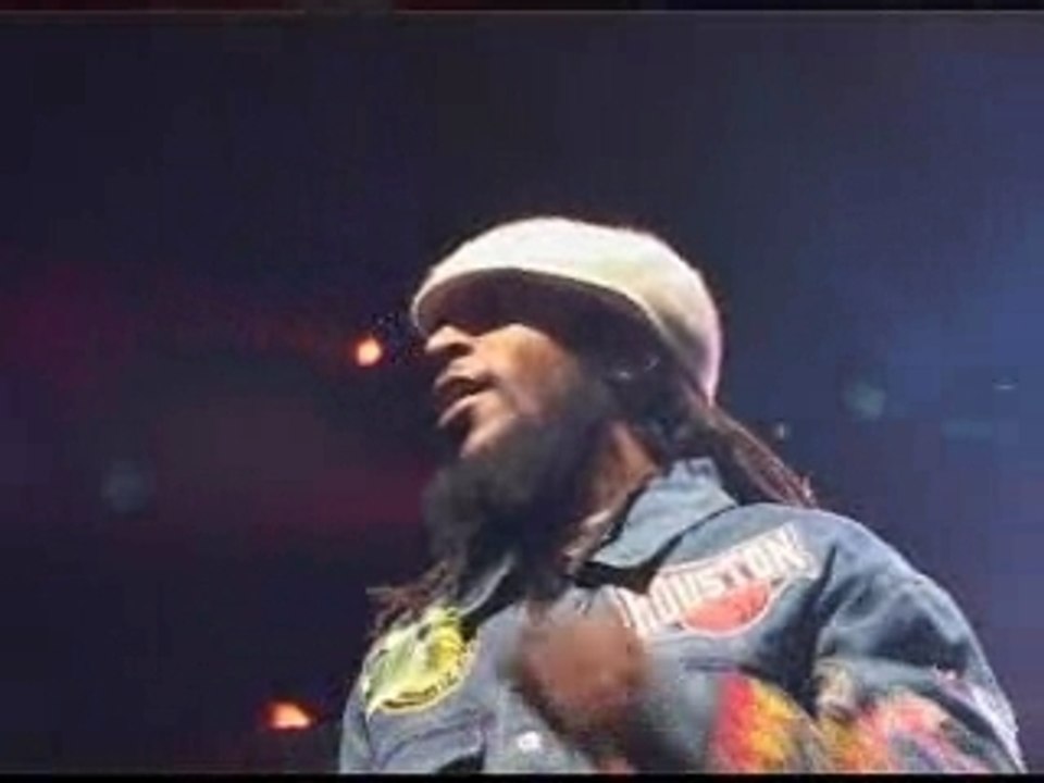 CLIP LE JUMP UP LE PLUS LONG 512Kbps