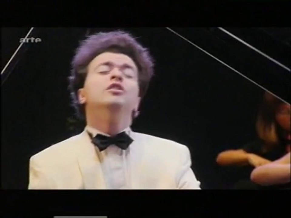 LUDWIG VAN BEETHOVEN – Klavierkonzert Nr. 1 C- Dur op. 15 (Kissin)