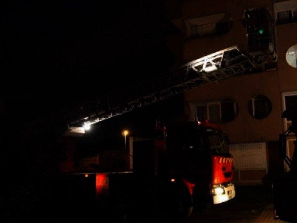 Trois jeunes soeurs meurent dans un incendie à Sevran - 15/02