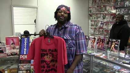 Freeway Rick Ross - Promoting His T-Shirts In Detroit, Michigan