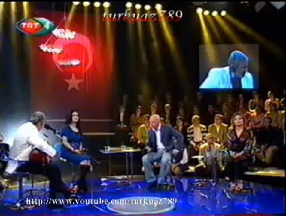 Esat KABAKLI-Çanakkale Türküsü (Çanakkale Bugün Toz İle Duman)