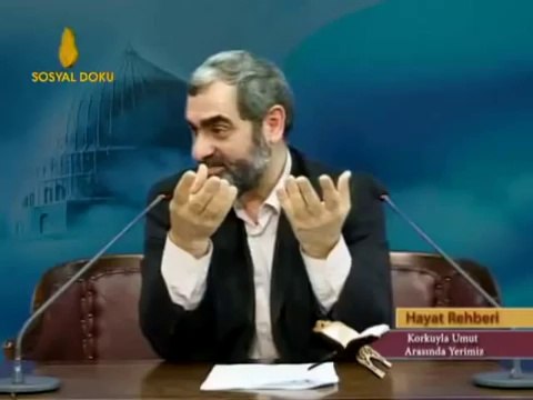 Nurettin Yıldız - Korkuyla Umut Arasında Yerimiz