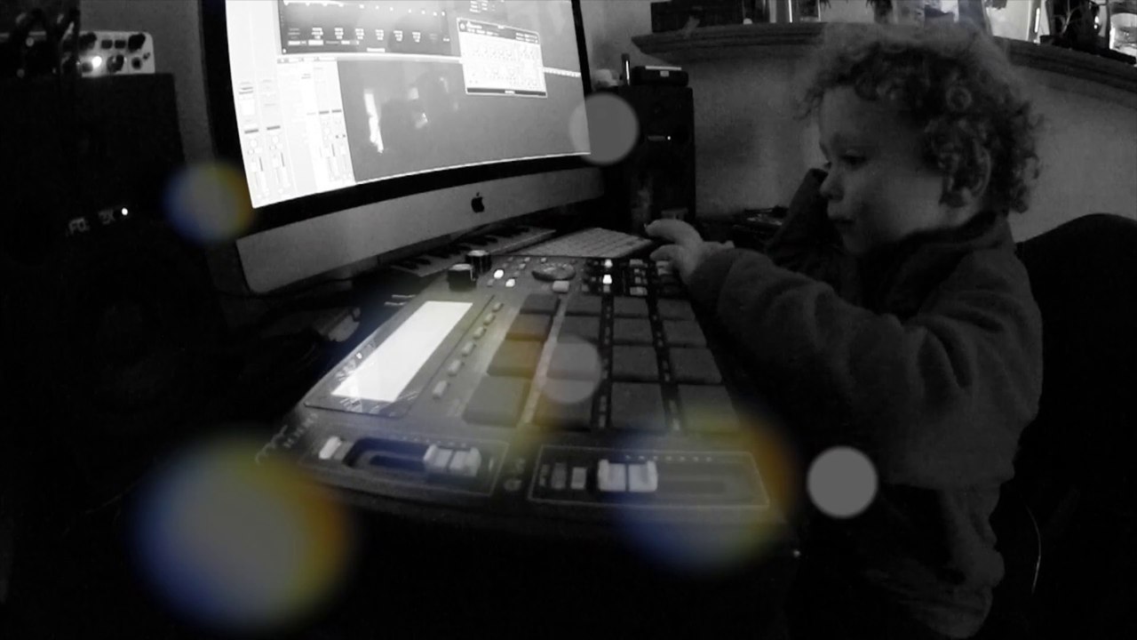 Making THe Beat "3 Years Old" MPC 1000
