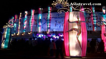 Lahore Night Life, Pakistan by Asiatravel.com