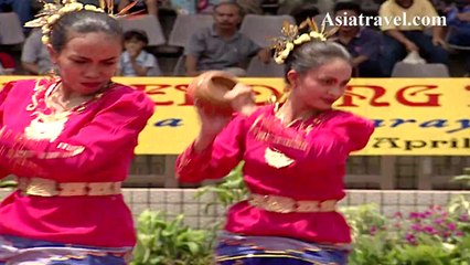 Performing Arts In Malaysia by Asiatravel.com