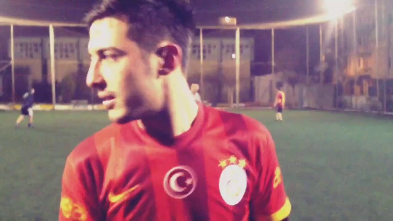 Halısaha operasyonu (gerilim içerir)