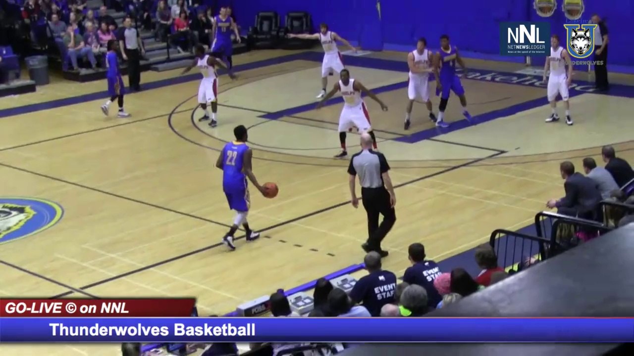 LU Basketball 5:45 left in 4th 57-49 LU Leads