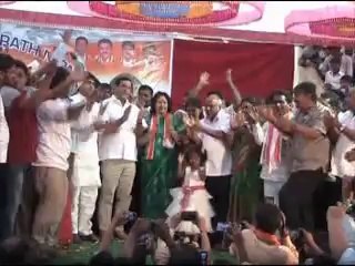 Geetha reddy steps in pulic meeting