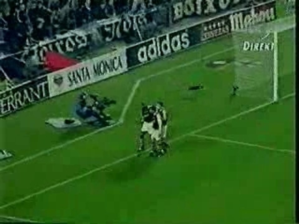 comme il le pose et but^^