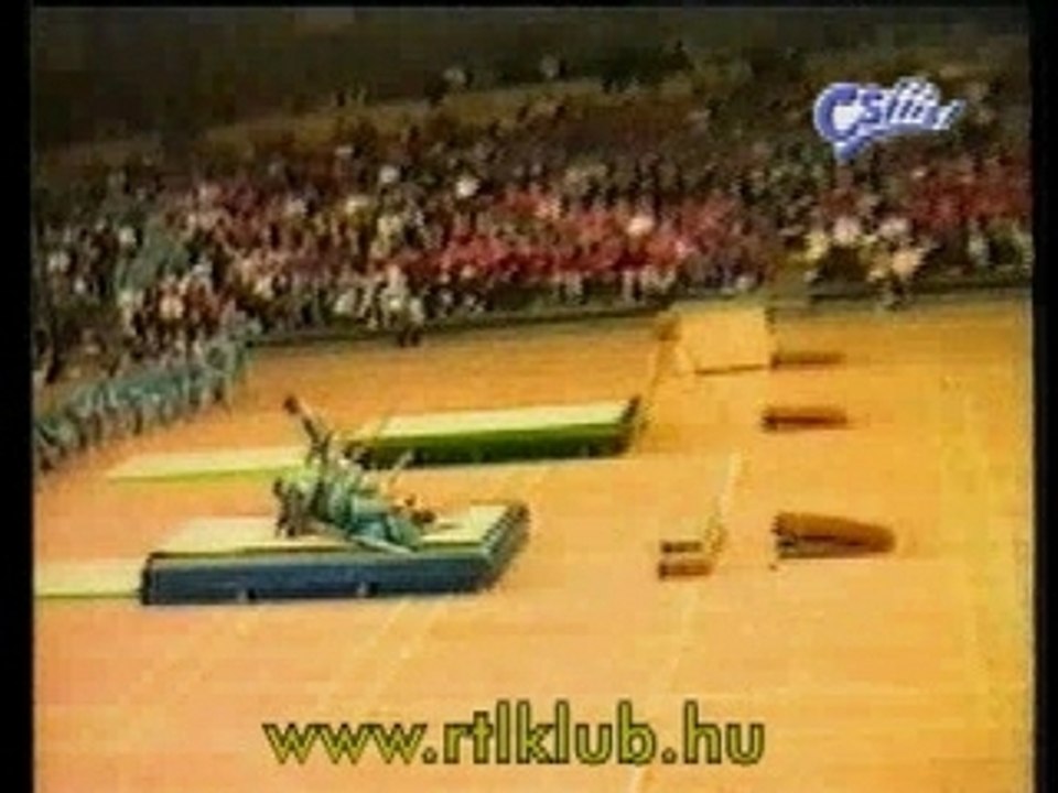 Comedy - Gymnastics Accident