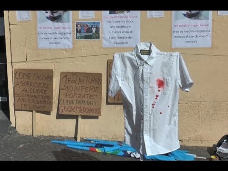 Napoli - Protesta "al sangue" dei dipendenti McDonald's (15.02.14)