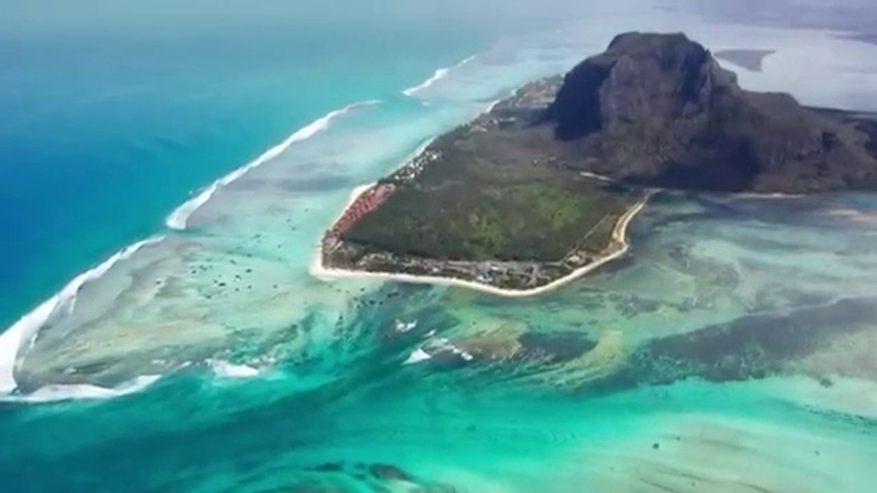 Luxushotel Strandhotel Traumurlaub  Mauritius An Island Of Emotion