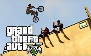 Cascades de fou en moto sur GTA 5