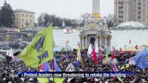 Thousands join Kiev rally as protesters issue ultimatum