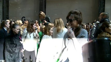 Topshop A/W mania as Kate Moss and Kendall Jenner sit FROW