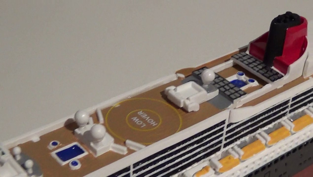 Modellbau: Queen Mary 2 Teil 24