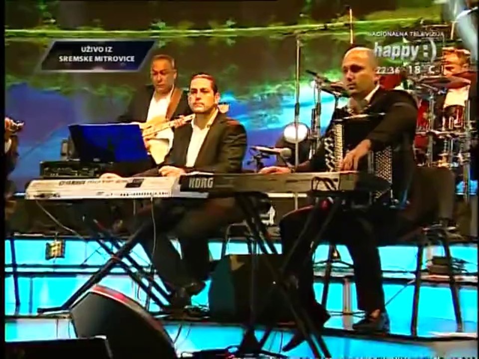 Stefan Petrusic - Dajte vina hocu lom - LIVE - (Jedna zelja, jedna pesma) - (Tv Happy   2013)