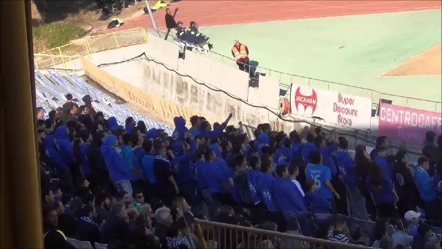 Ανόρθωση-ΑΕΛ- Ανόρθωση fans (4)