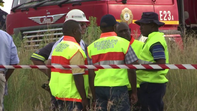 Resgatados 11 de 200 mineiros presos na África do Sul