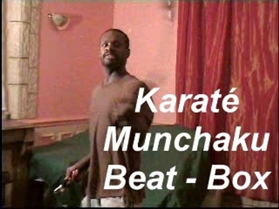 David x  karaté  Munchaku