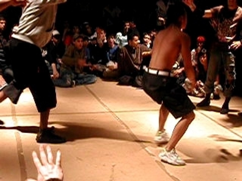 BREAKDANCE