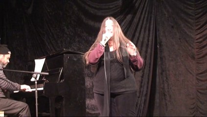 Summer time  intérprètes voix Marcela Torres, piano Vincent Lewest