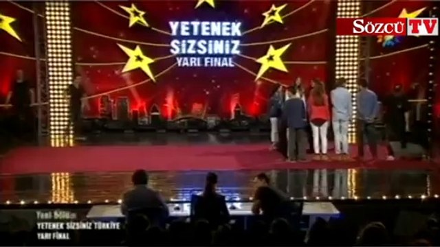 Az kalsın jüriyi vuruyordu