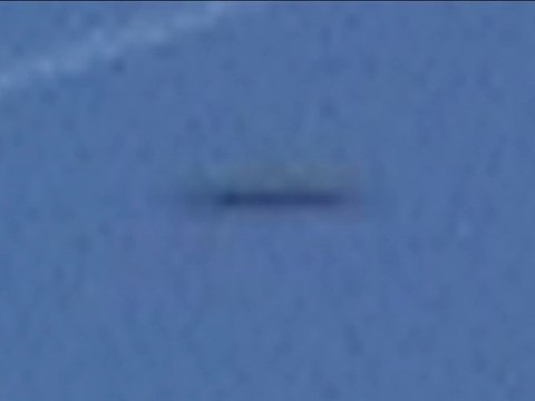 OVNI .UFO et cigare volant