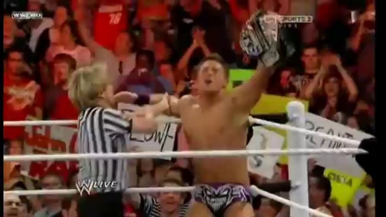 Fatal-4-Way - John Morrison VS R-truth VS Zack Ryder VS The Miz