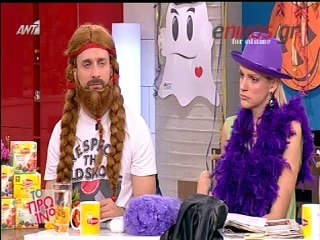 O Λιάγκας εξηγεί γιατί στο "Voice" φοράνε τα ίδια ρούχα