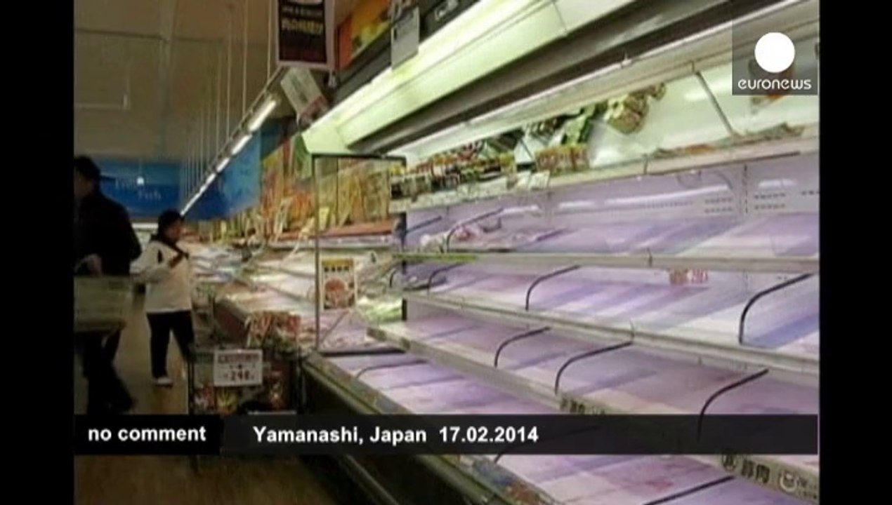 Le Japon soumis à de fortes tempêtes de neige