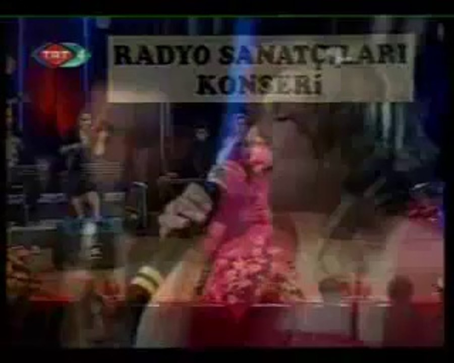 HAVVA KARAKAŞ -- Ben Bir Göçmen Kızı Gördüm Tuna Boyunda