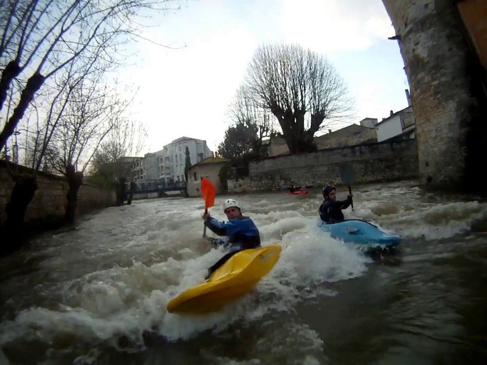 Sèvre Niortaise à 100m3 /seconde en kayak
