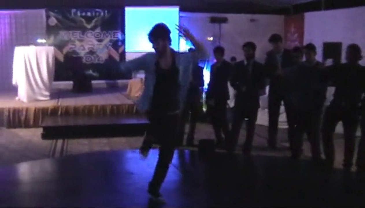 Zoro, let_s Dance