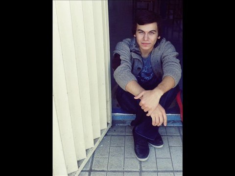 Yusuf Yıldız- Ben Sende Tutuklu Kaldım (Cover)