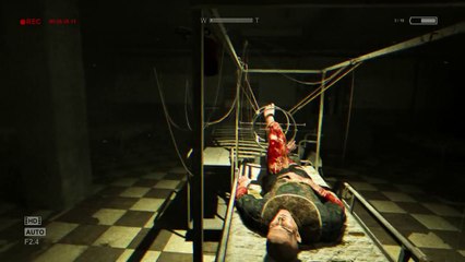 Outlast PS4 Walkthrough Part 7 -  RUN!