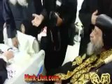 Le Pape Tawadros rend visite à Abouna Fanous