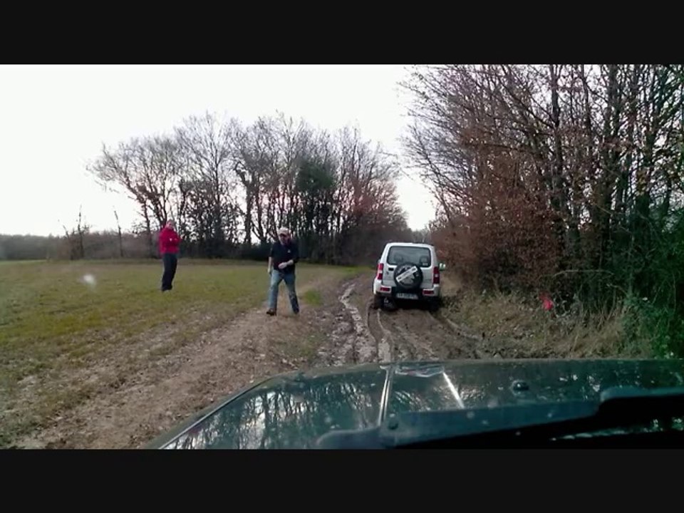 Plantages dans la boue