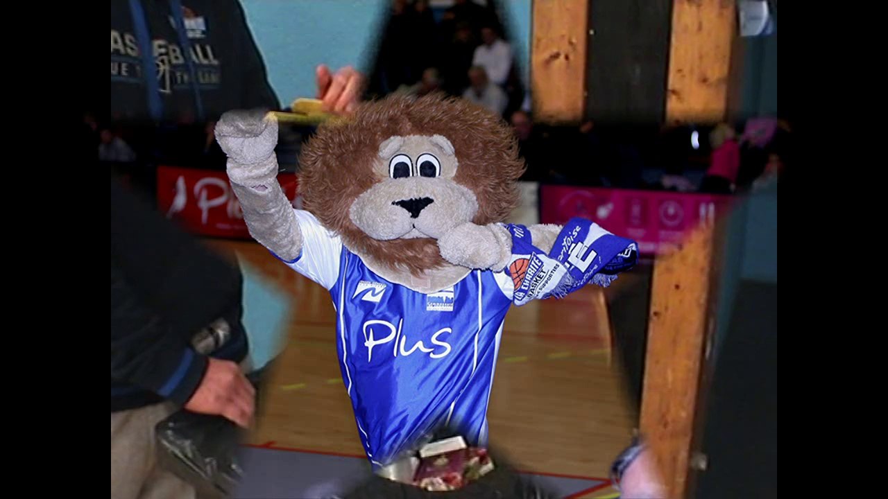 Clip Loïc Dunk dans la poubelle concours ecosportif2