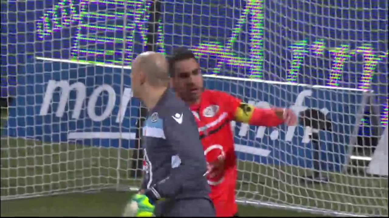 Ligue 1: Top 5 Saves of Week 25