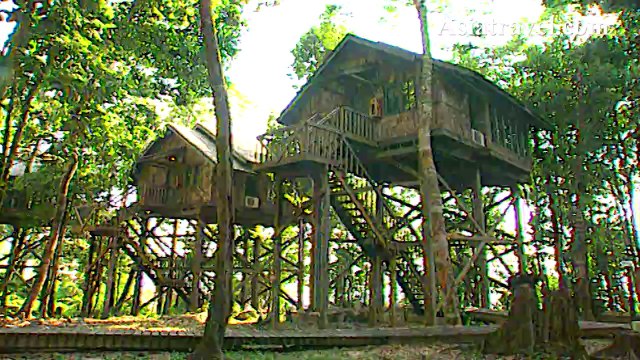 Holiday Inn Resort Damai Beach, Malaysia by Asiatravel.com